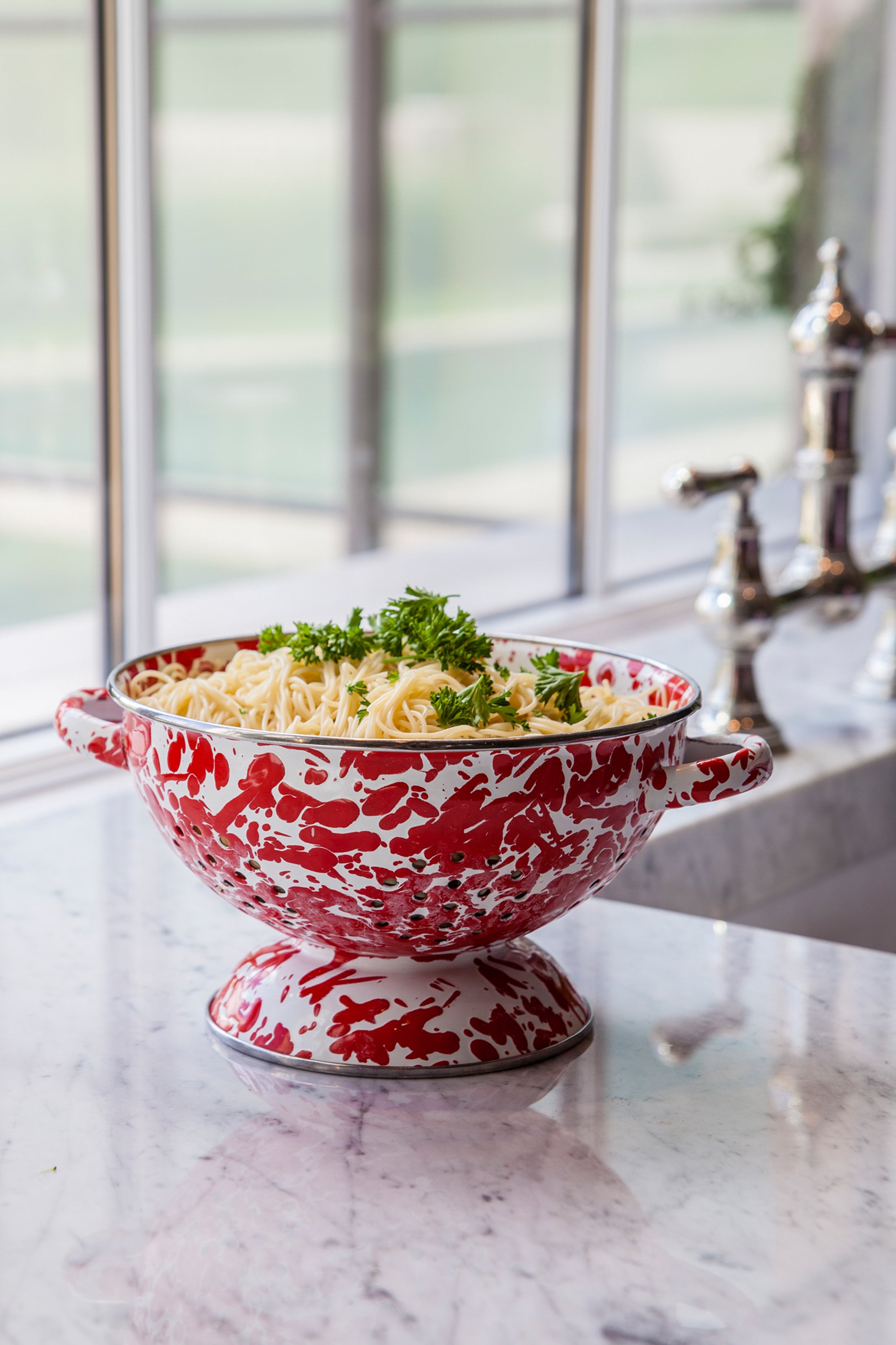 Medium Colander in Red Swirl