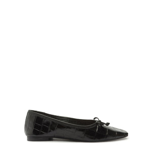 Arissa Leather Flat in Black