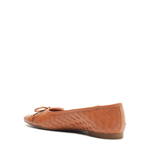 Arissa Woven Atanado Leather Flat in Brown