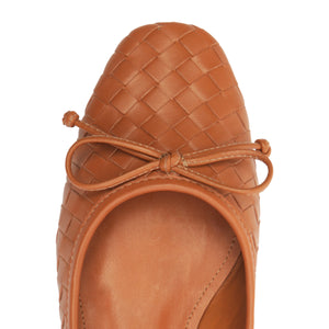 Arissa Woven Atanado Leather Flat in Brown