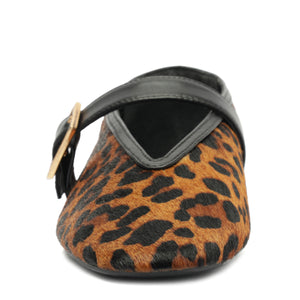 Courtney Buckle Hair Calf Flat in Natural/Black