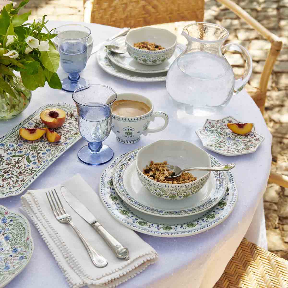 Villa Seville Breakfast Cup in Chambray