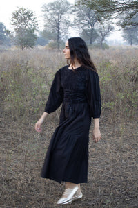 Orti Dress in Pirate Black