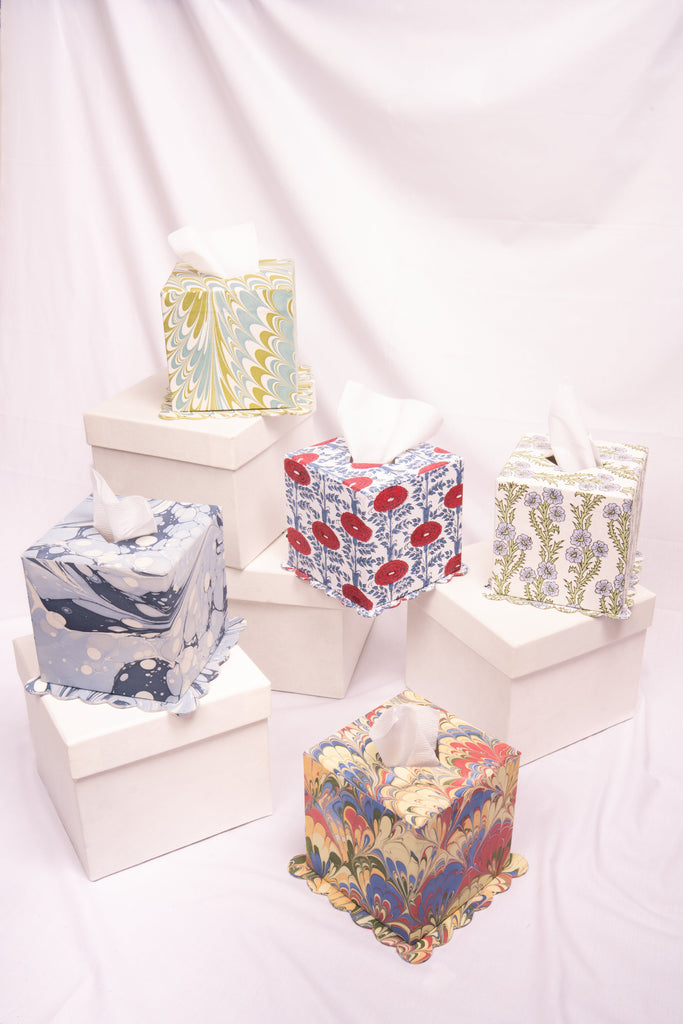 Scallop Tissue Box Cover in Araminta Blockprint