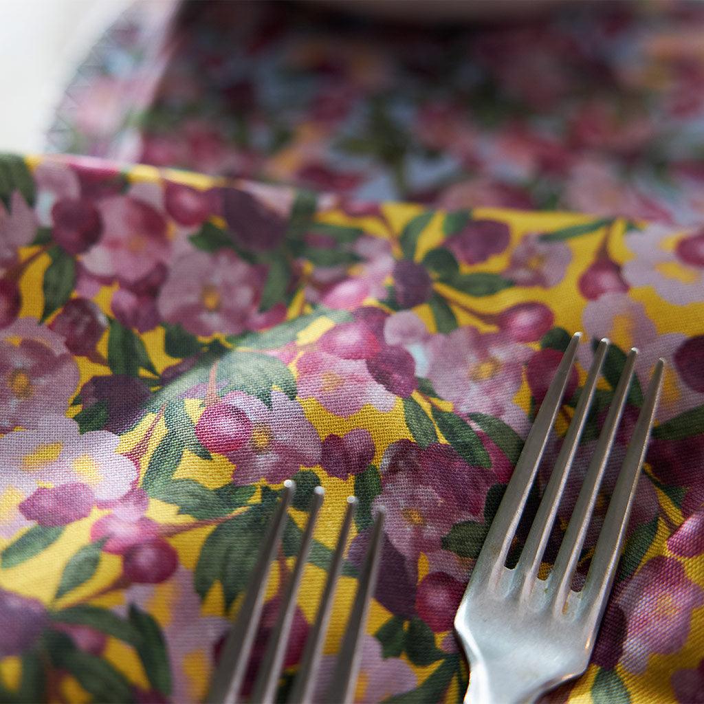 6 Napkins Romance is Dead Yellow - Sophie Williamson Design