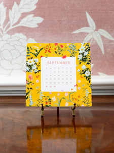 2025 Desk Calendar in the Trellis Box