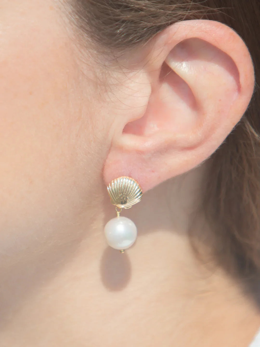 Tori Earrings in Gold & White