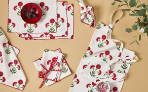 Matouk Schumacher Linen Apron in Gisele Scarlet