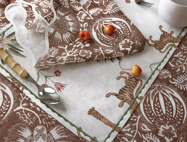 Matouk Schumacher Granada Tablecloth