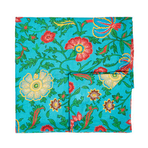 Tablecloth in Dragon Flower Turquoise