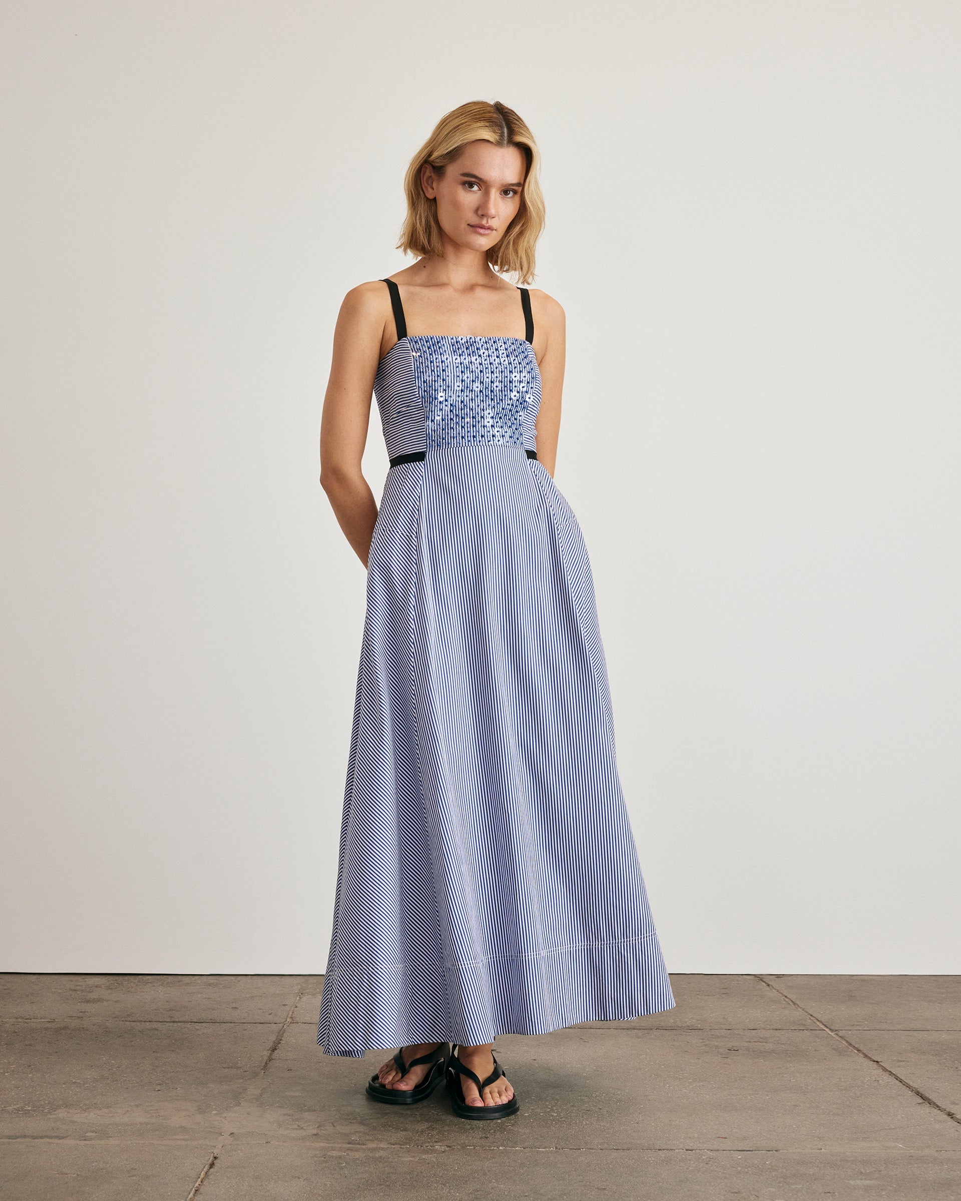 Tavira Dress in Blue & Optic White
