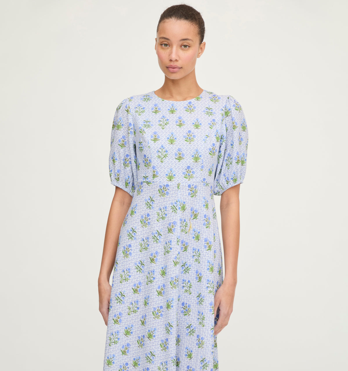 The Short Sleeve Nadia Dress in Blue Block Print
