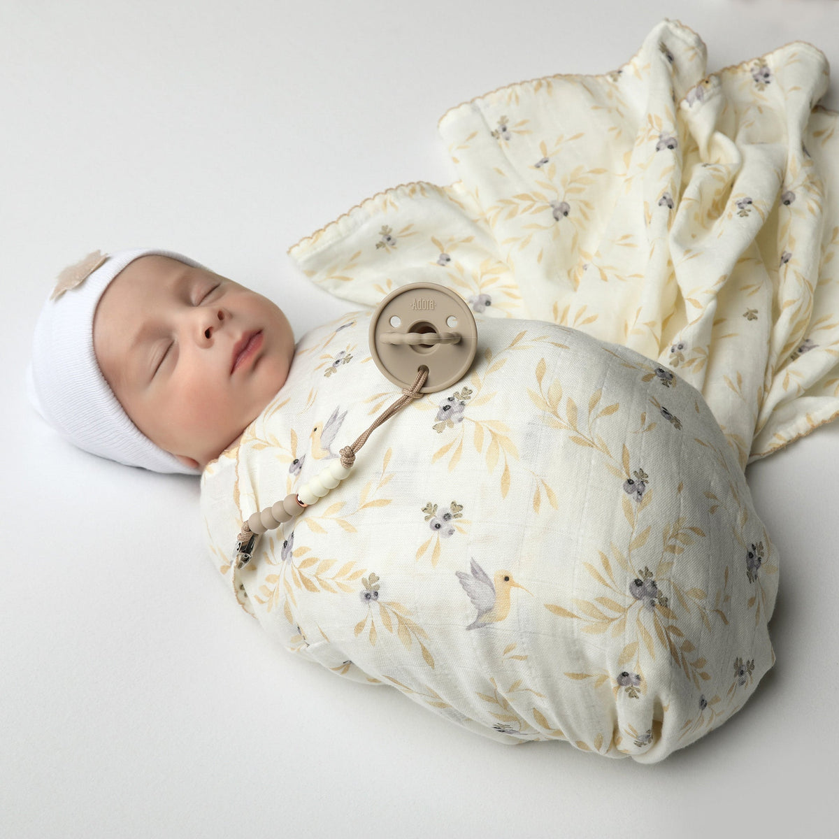 Neutral Swaddle Set