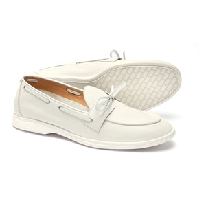 Women's Vintage White Pebbled Leather Barca Yacht Loafer