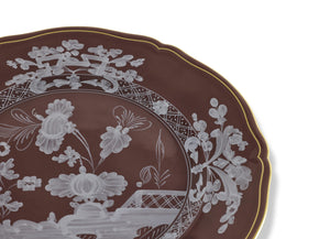 Oriente Italiano Antico Doccia Charger Plate in Castagna