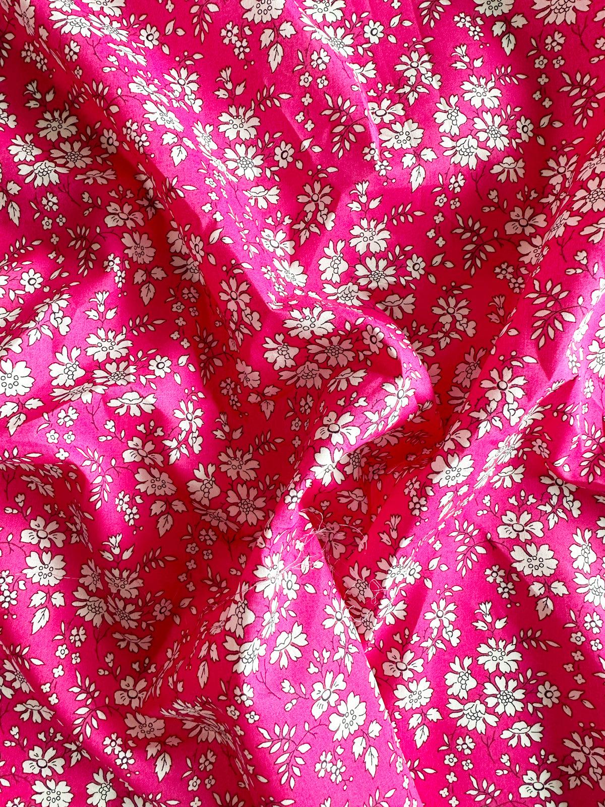 Fitted Sheet made with Liberty Fabric CAPEL FUCHSIA - Coco & Wolf