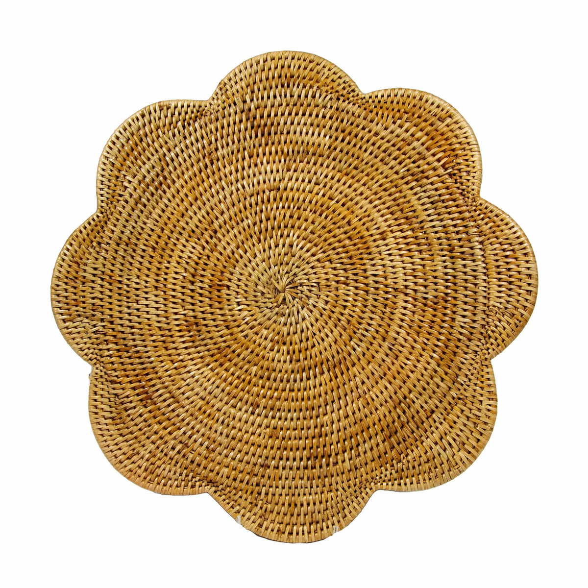 Rattan Scalloped Round Placemat in Honey