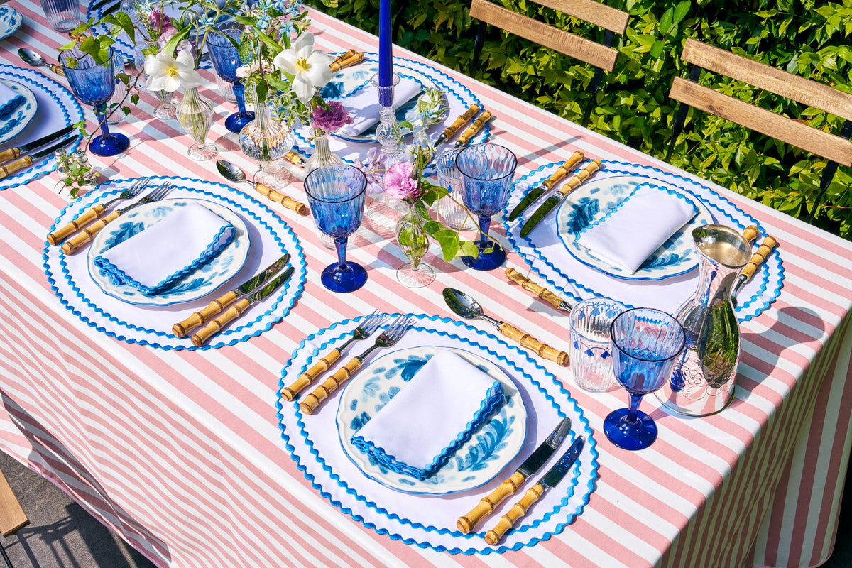 Cora Placemat And Napkin Set In Blue