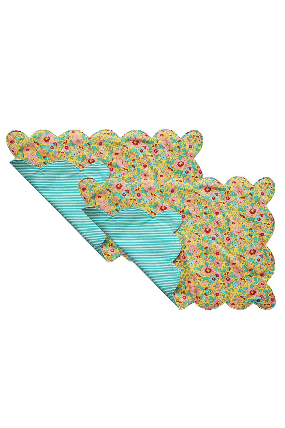 Reversible Scalloped Placemat made with Liberty Fabric BETSY SUNFLOWER & ELEMENTS GREEN - Coco & Wolf