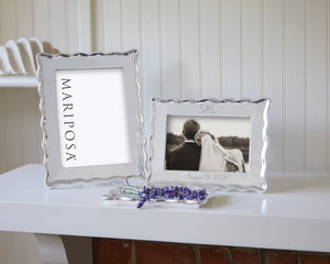 Wavy Engravable Frame