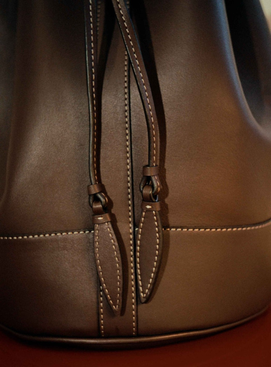 The Extra Large Drawstring in Nappa Leather