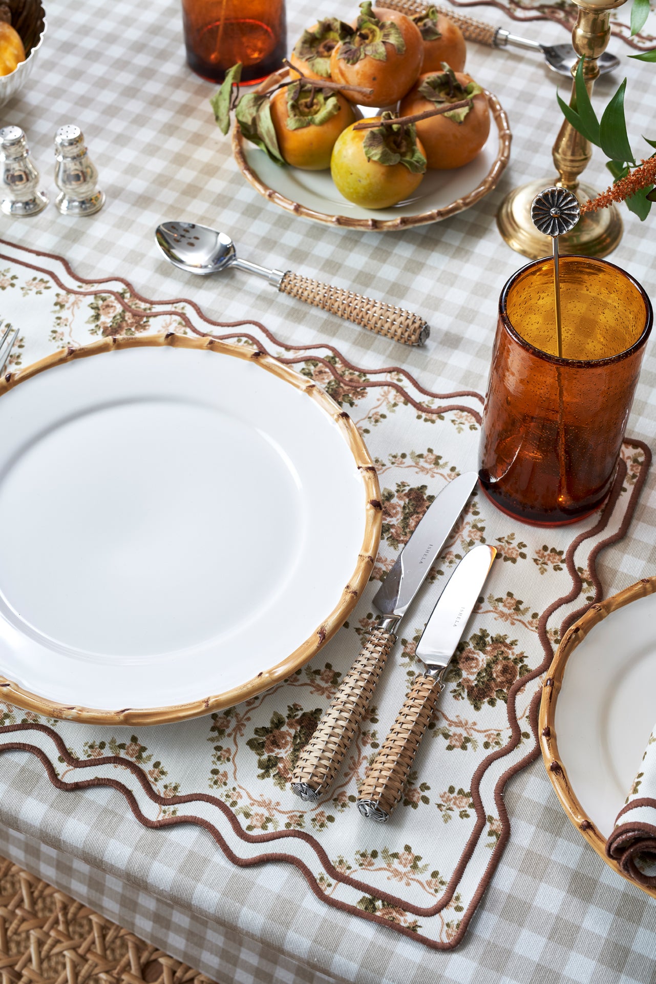 Elodie Placemat and Napkin Set with Bows and Florals with Embroidery