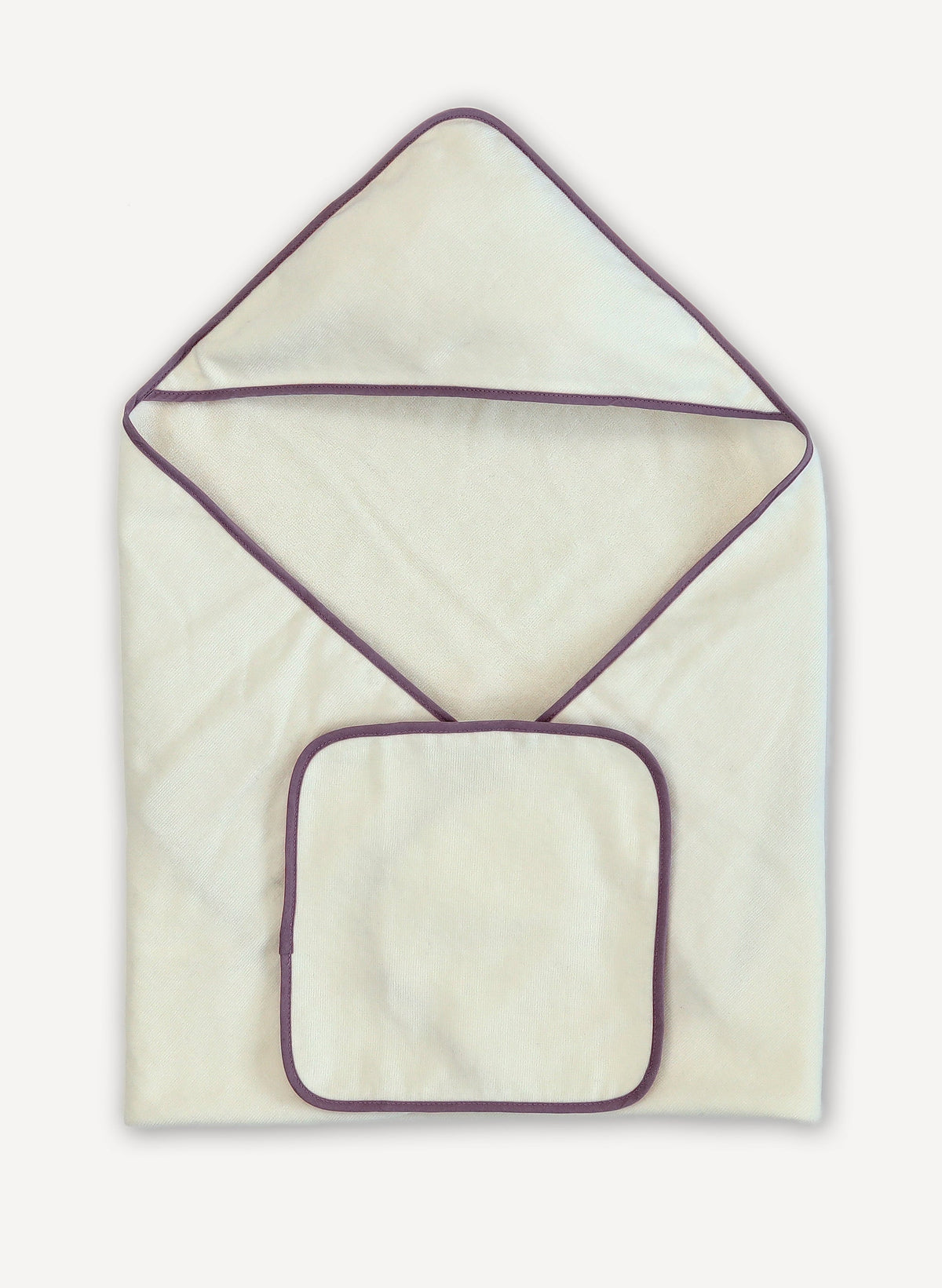 Piped Hooded Bath Towel and Washcloth Set