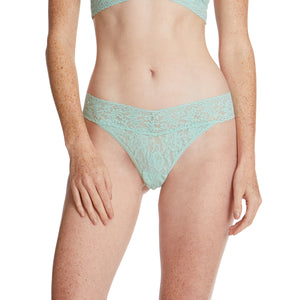 Signature Lace Original Rise Thong