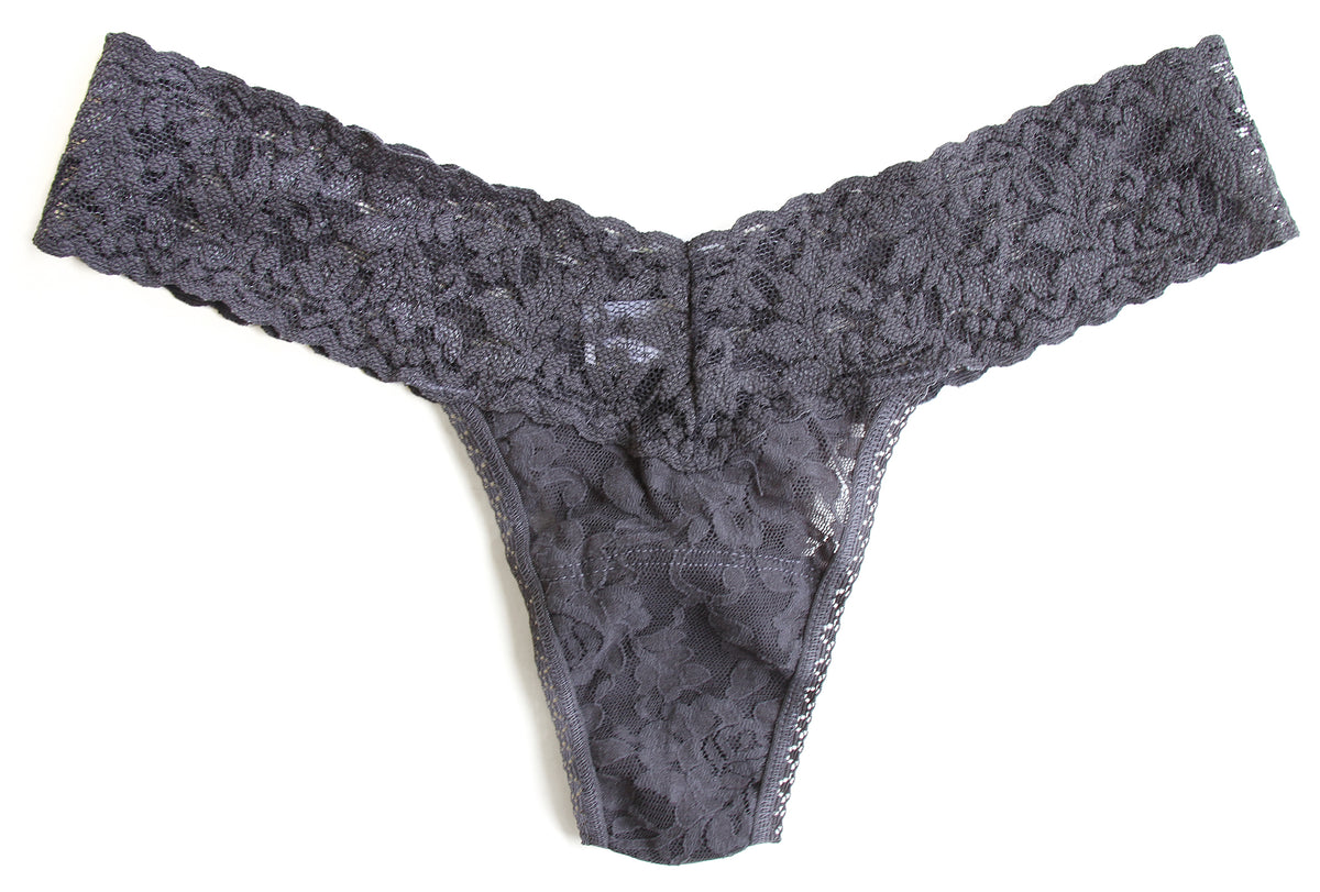 Signature Lace Low Rise Thong