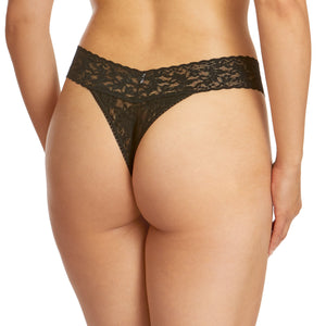 Signature Lace Low Rise Thong