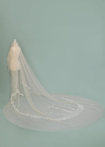 Donata Veil