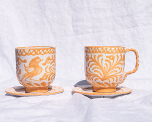 Casa Melocoton Mug with Hand-painted Designs