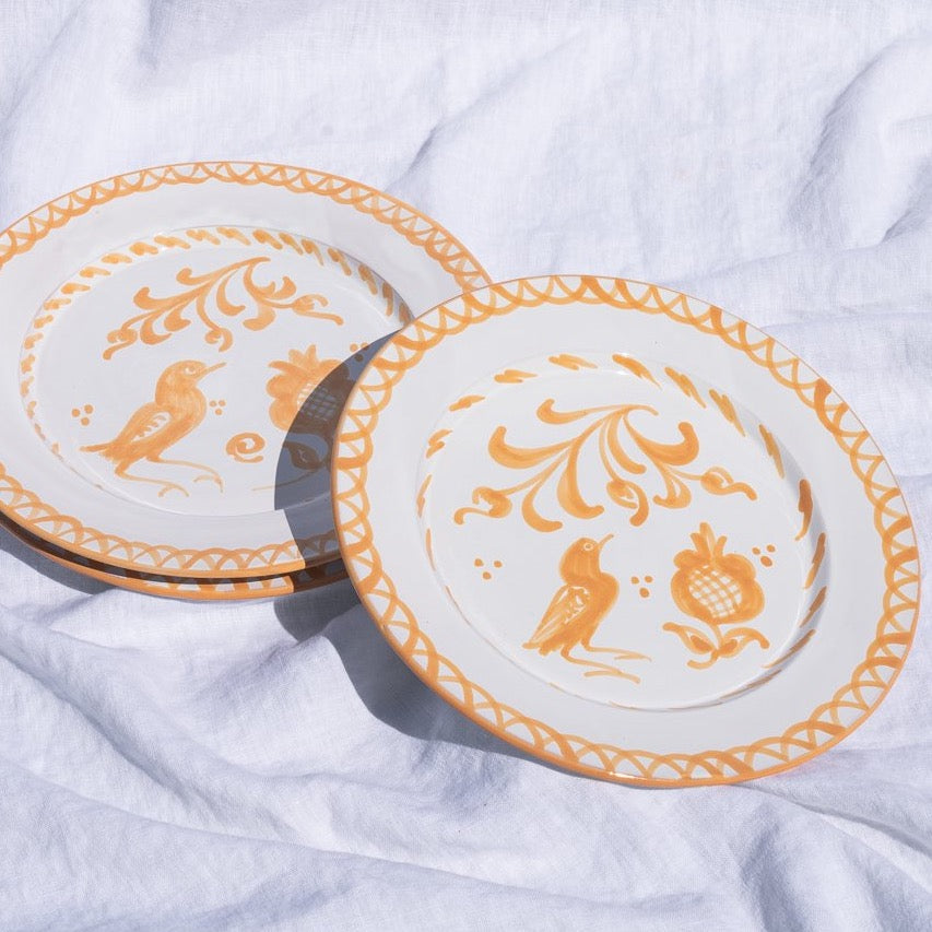 Casa Melocoton Dinner Plate with Traditional Designs