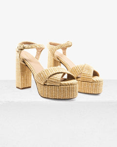 Bella Sandal in Raffia