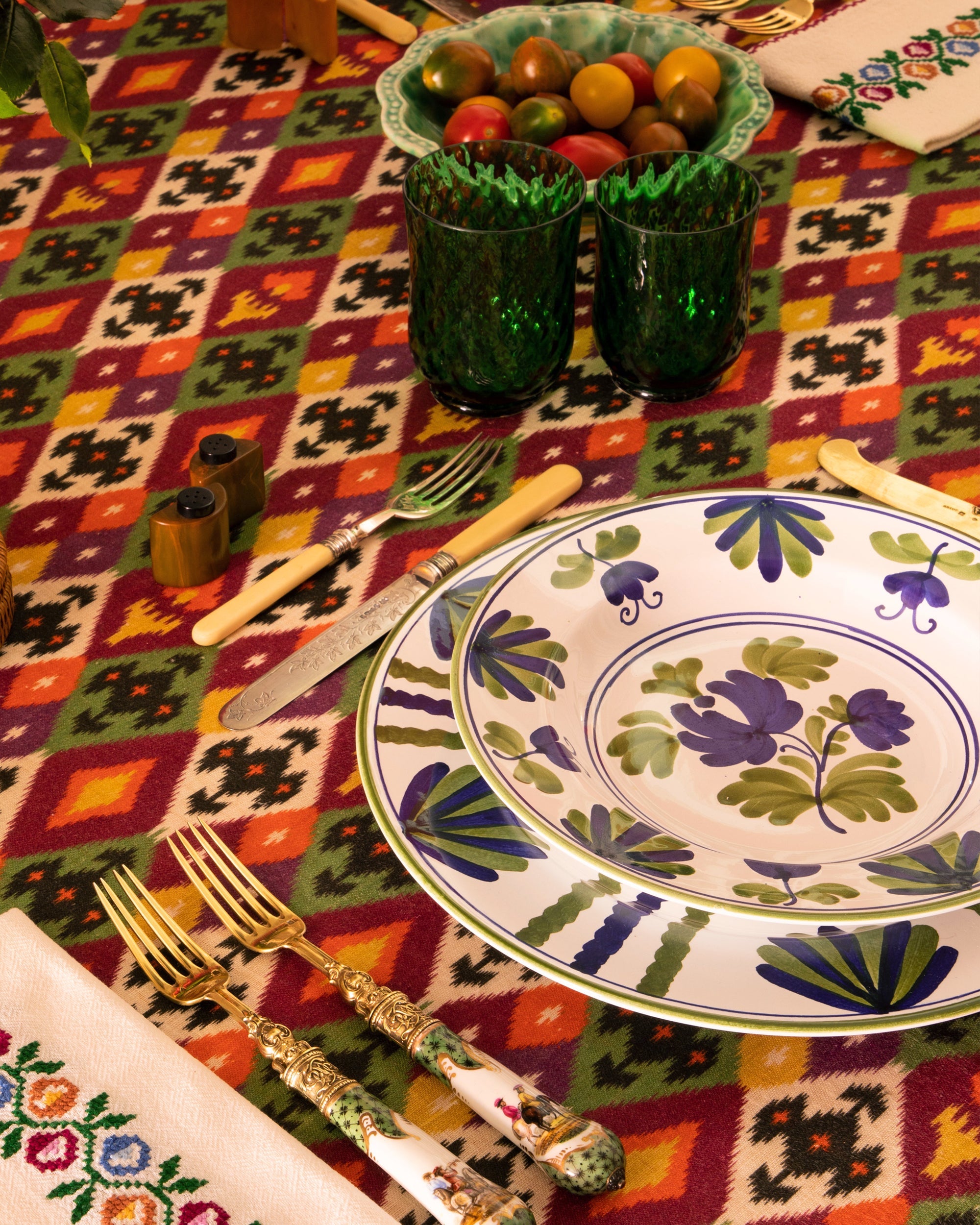 Blossom Soup Plate in Blue