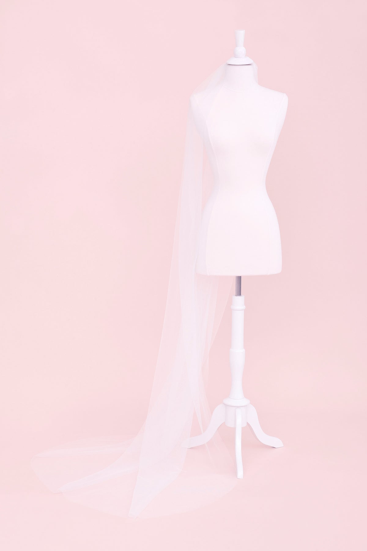 The Classic Silk Tulle Wedding Veil