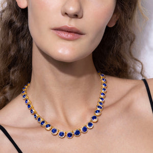 alt-catherine-round-riviere-indigo-yellow-gold-model