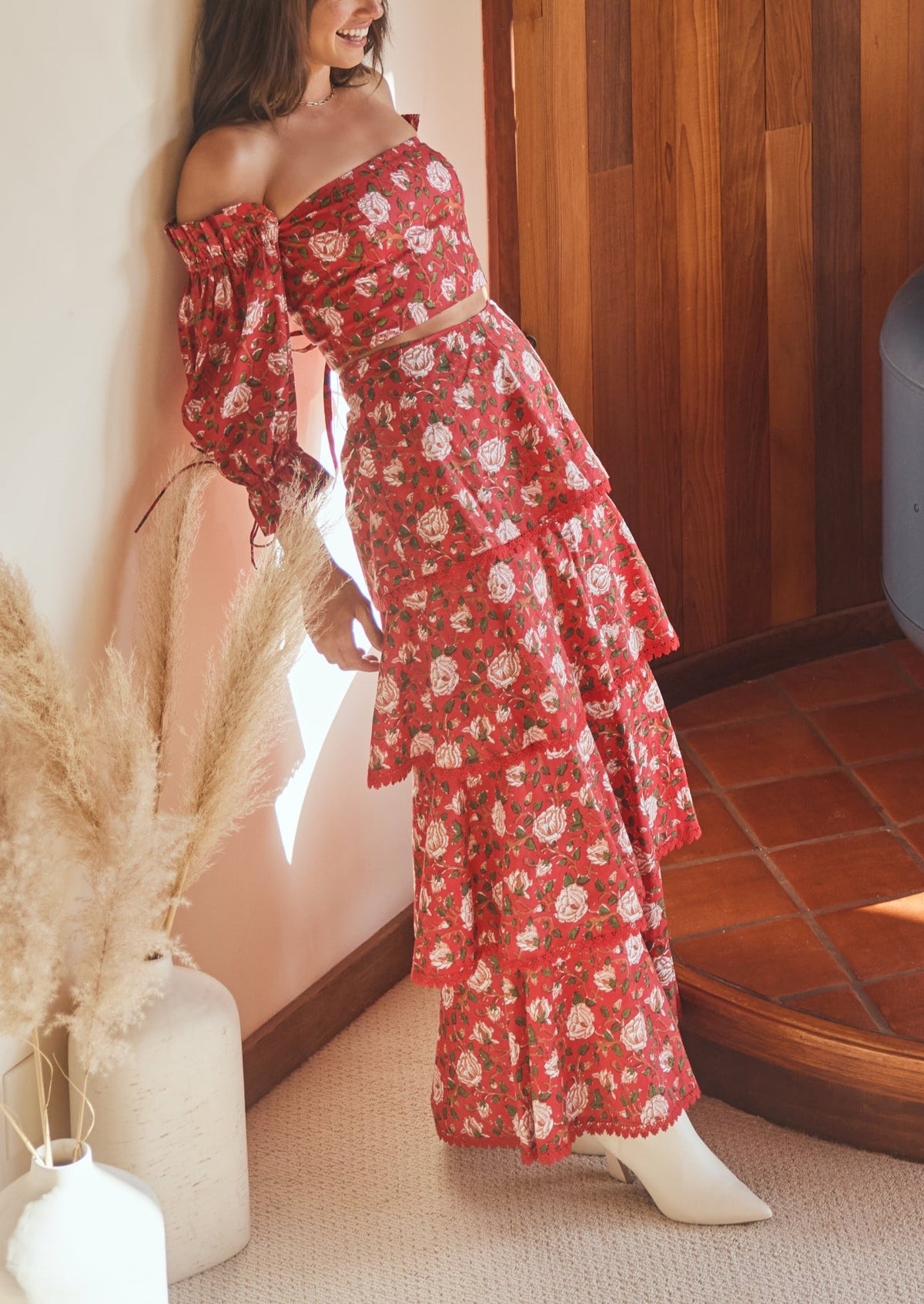 Casey Puff Sleeve Top in Scarlet Ivory Rose Floral