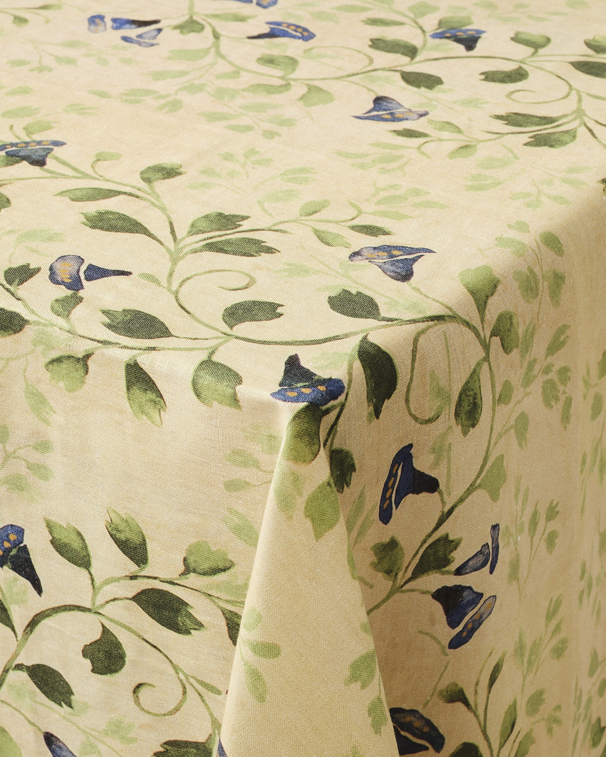 Giacomo Tablecloth