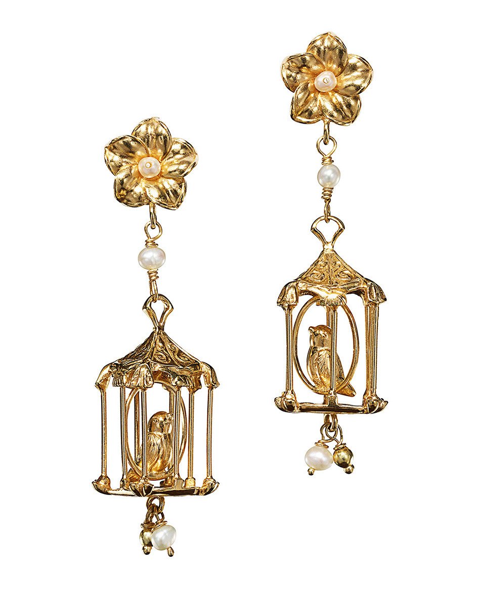 Pagoda Earring in Gold