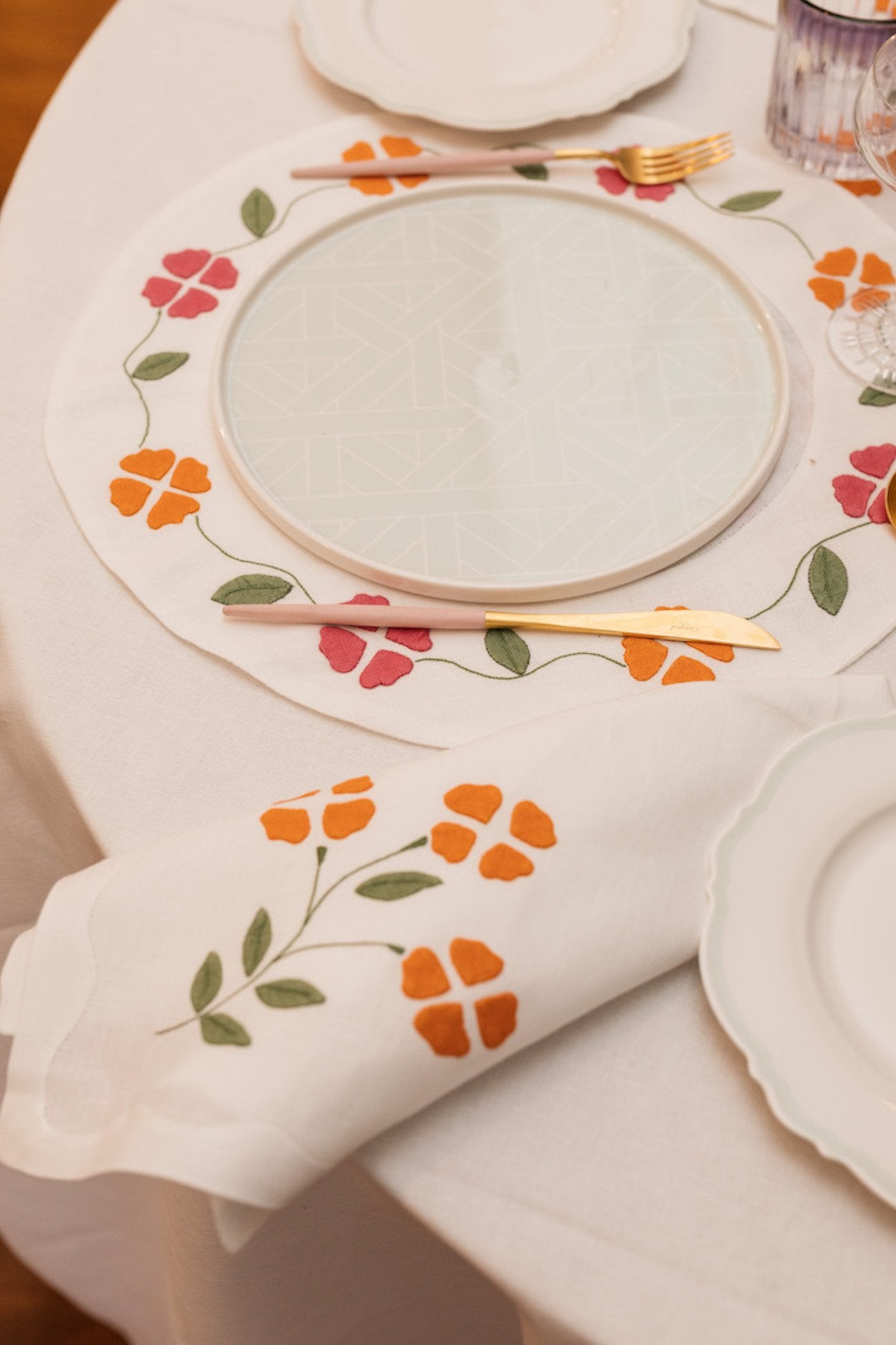 Matisse Round Placemats, Set of 2