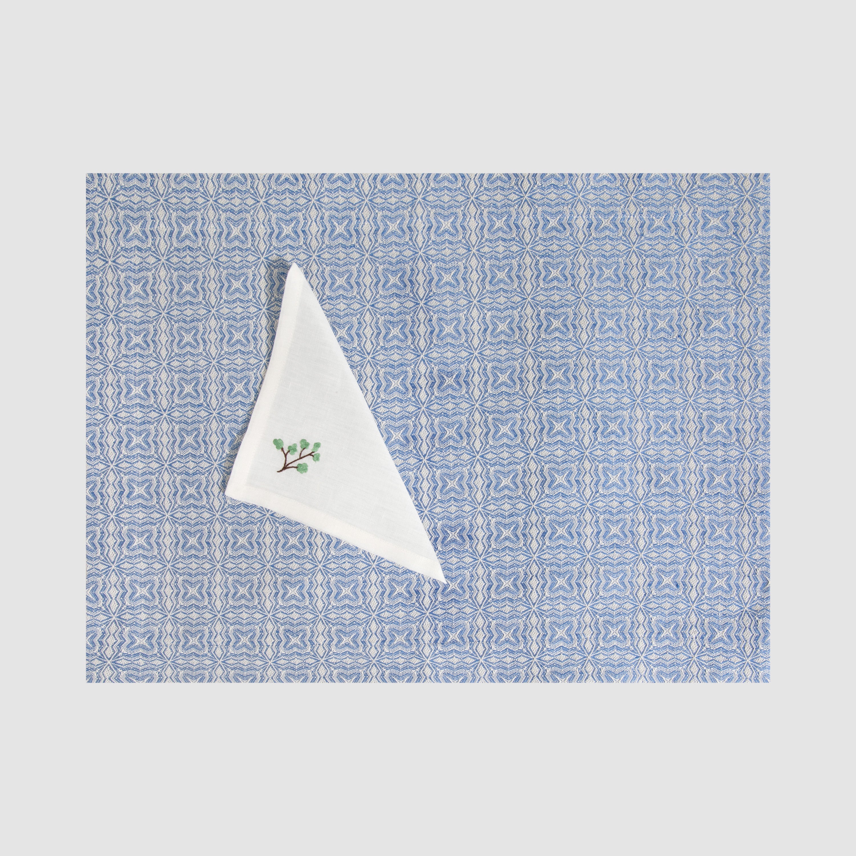 Etoile Rectangular Jacquard Placemat in Bleu Egyptien