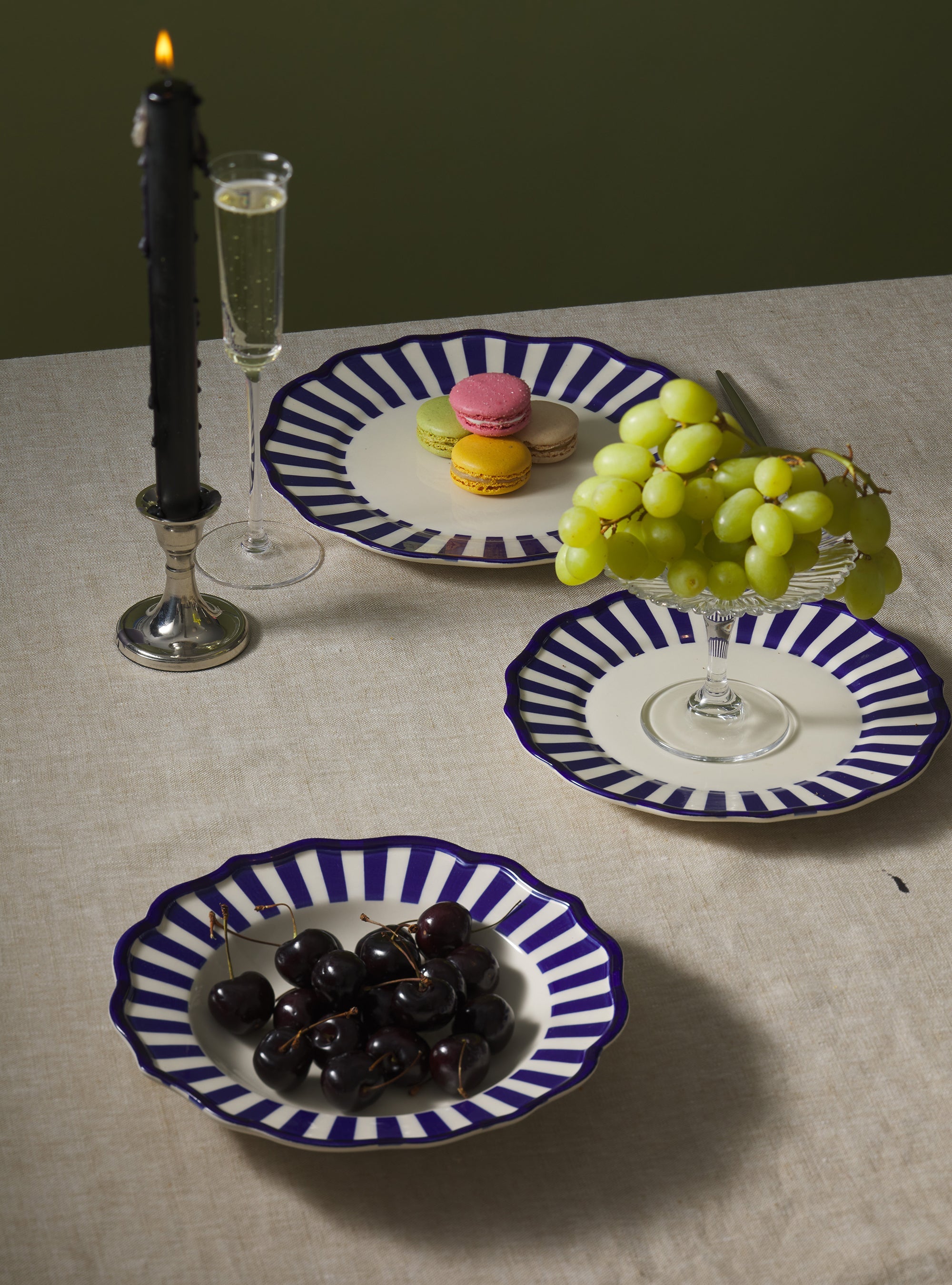 Riviera 12-Piece Set with Pasta Bowl