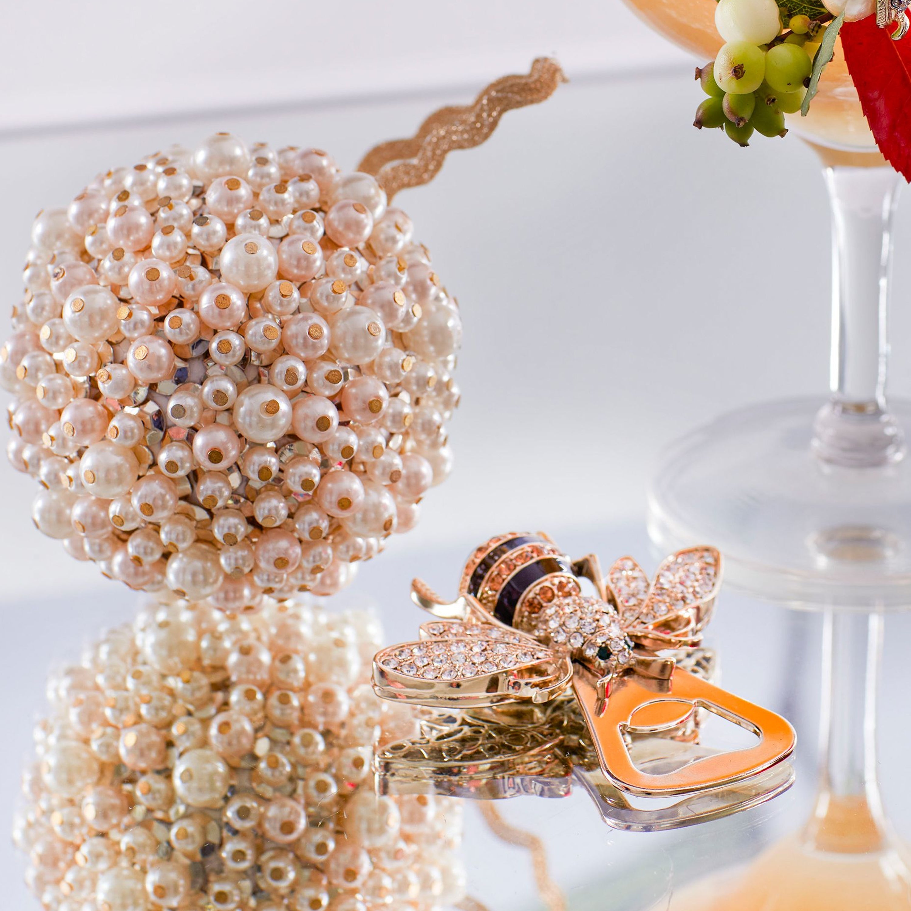 Multi Pearl Ball Ornament in Cream