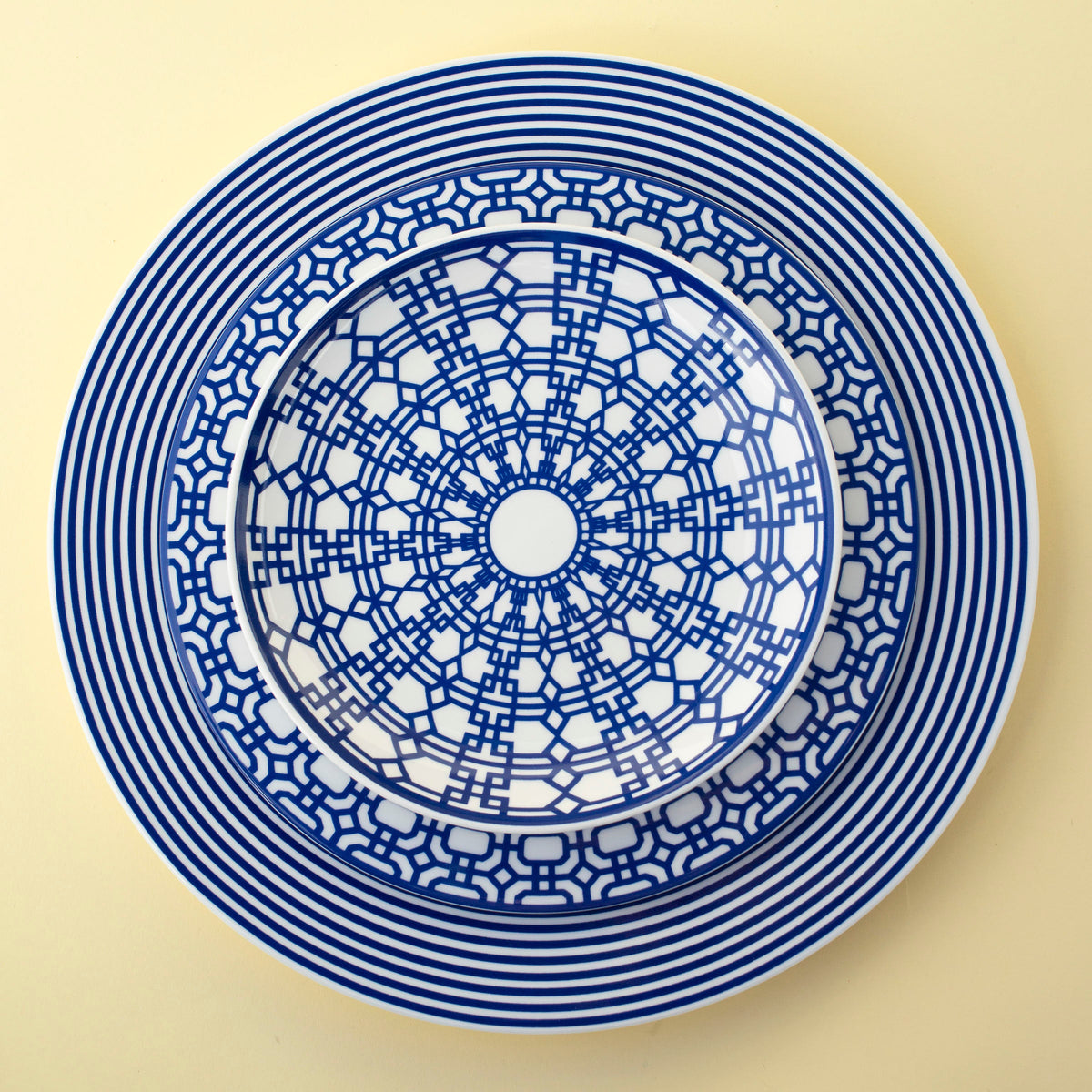 Newport Racing Stripe Dinner Plate - Caskata