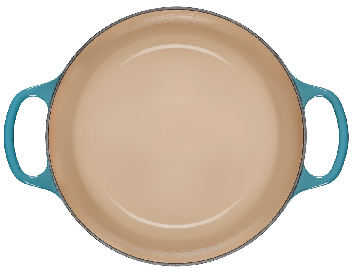 Signature Round Dutch Oven