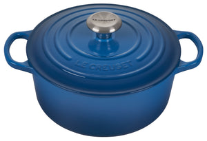 Signature Round Dutch Oven