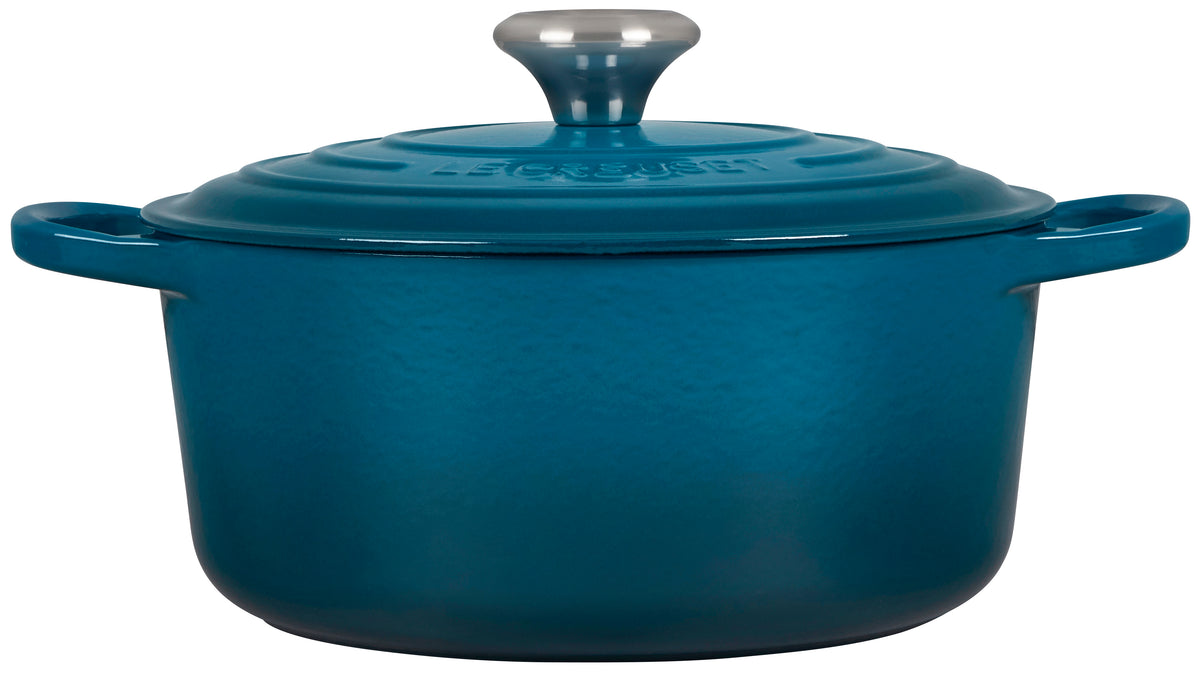 Signature Round Dutch Oven