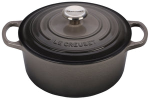 Signature Round Dutch Oven