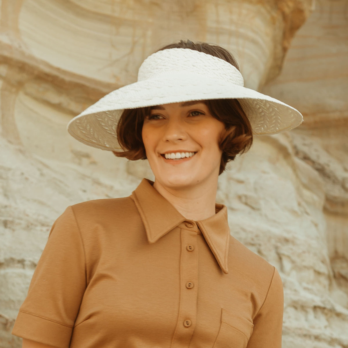 Redwood Visor in White